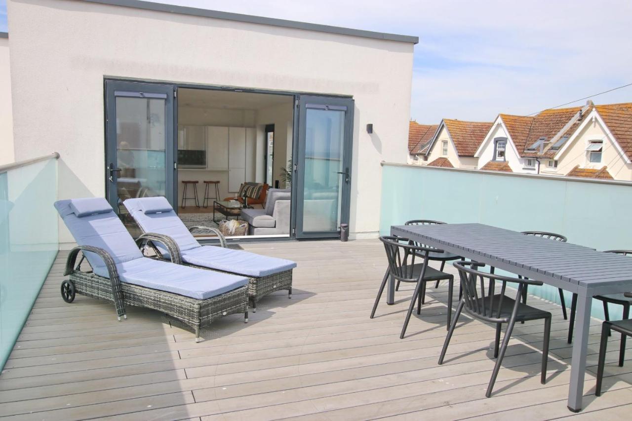 Modern Home For Small Groups By Stones Throw Apartments - Free Parking - Sea View Worthing Bagian luar foto